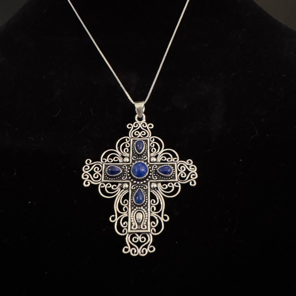 Elegant sterling Silver and lapis‎ lazuli Cross Pendant - Picture 2 of 5